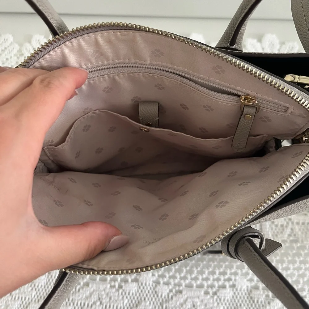 KATE SPADE PURSE - Picture 2 of 4